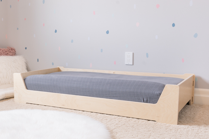 Montessori floor deals bed crib mattress